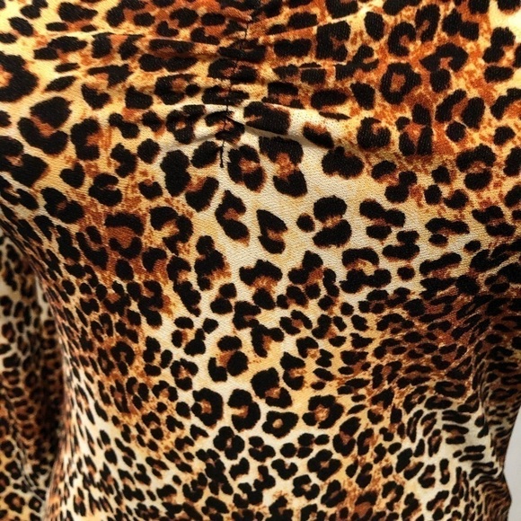 🆕 Olivia Rae Leopard Top - Picture 2 of 5